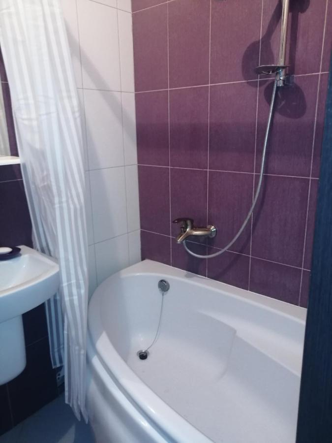 2Х Кімнатна Квартира У Львові Поряд З Залізничним Вокзалом Apartamento Exterior foto